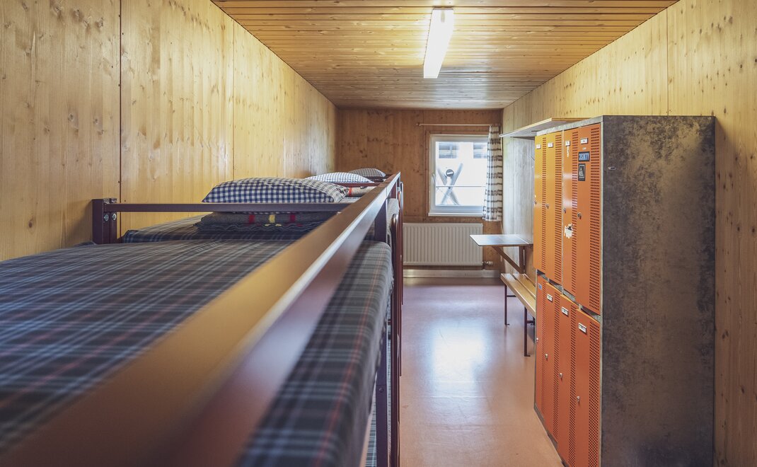 1 Overnight stay & breakfast RinerLodge (valley) + 2-day ticket